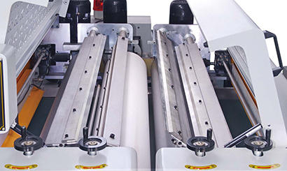 Roller coater machine