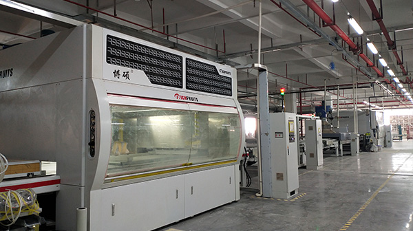 Automatic spraying paint equipment and manual spraying