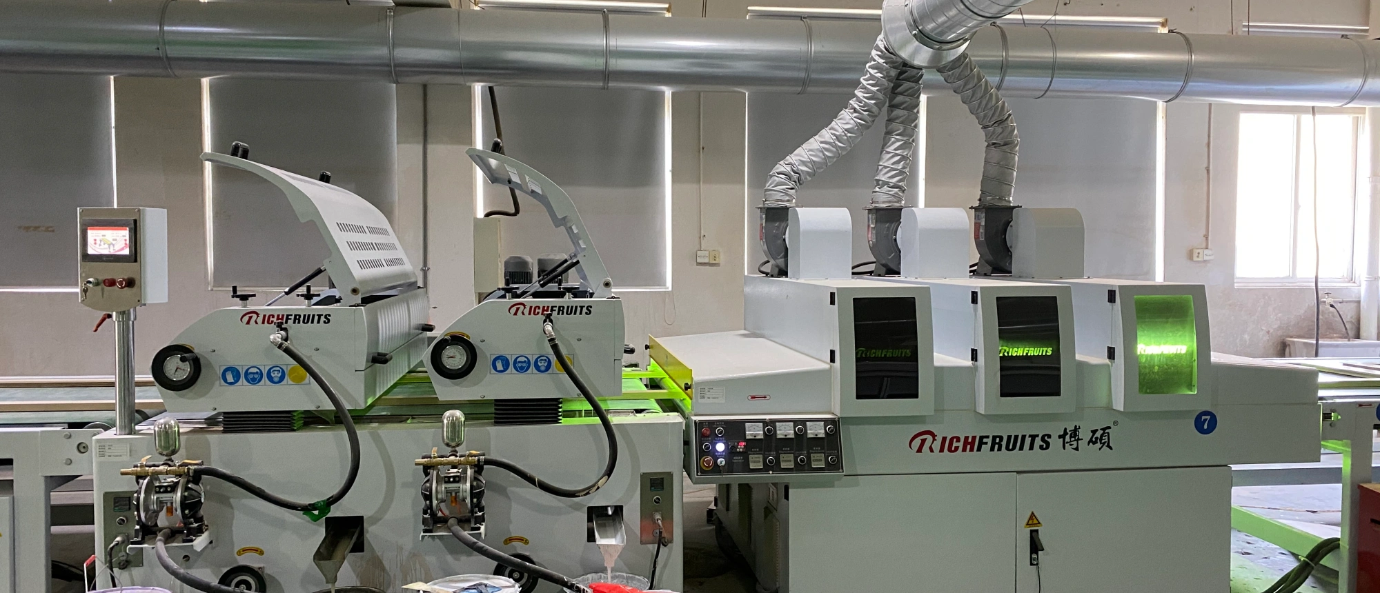 How to Calculate Roller Coating Consumption for Flat Panels